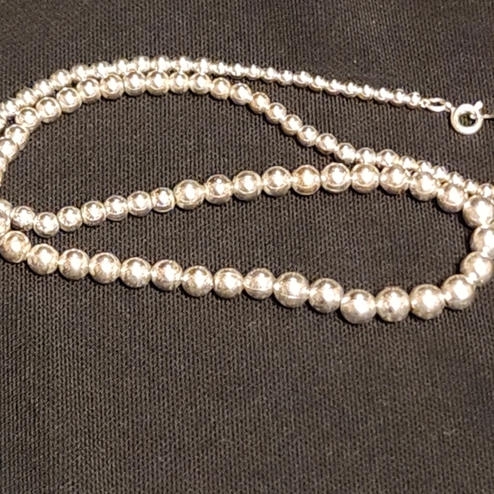 Napier Silver-tone Beaded Necklace - Picture 3 of 6